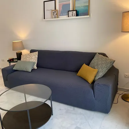 Apartment Modern Sea-view With Pool & Gym Access *